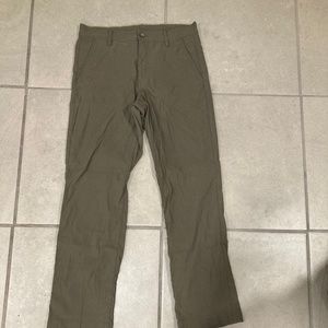 Eddie Bauer Traveler Pants